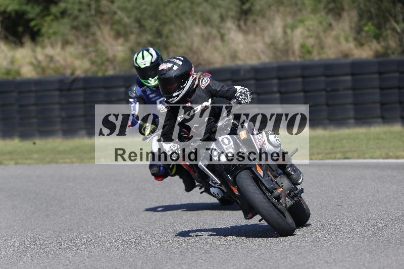 /49 26.08.2025 Cornu Master School ADR/gruen-vert/60